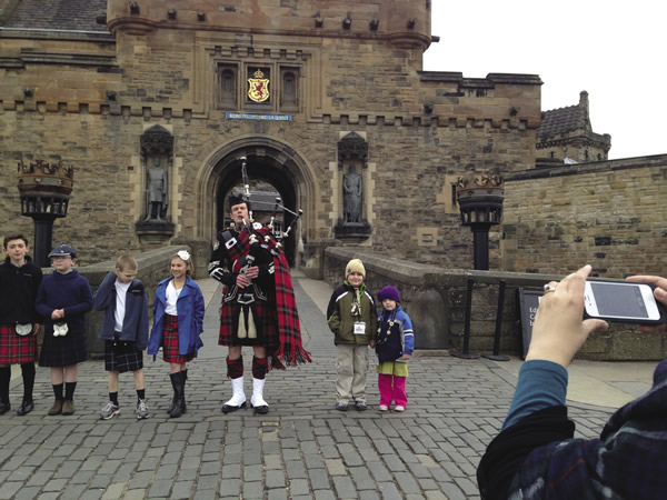 Enjoy a welcome reception at Edinburgh Castle.
