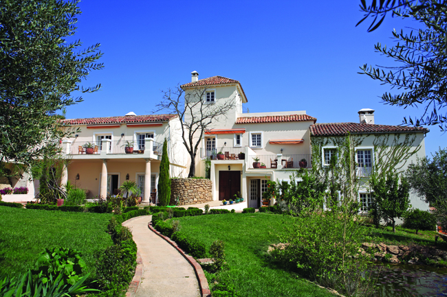 Escapade Vacations’ offers 7-day Paradores of Andalucia Self-Drive Program.