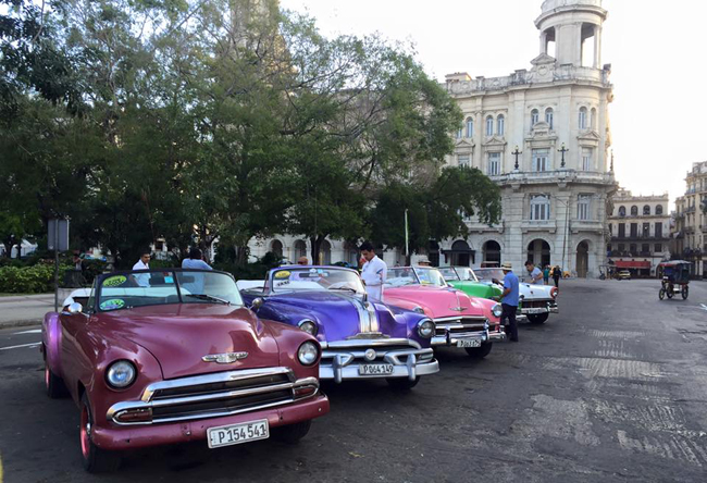 House of Travel is able to arrange accommodations, transfers, tours and visas to Cuba for your North American clients.