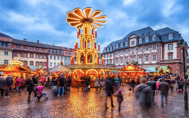 Insight Vacations' 2016-17 Fall Winter, Spring collection includes festive Christmas Market itineraries.