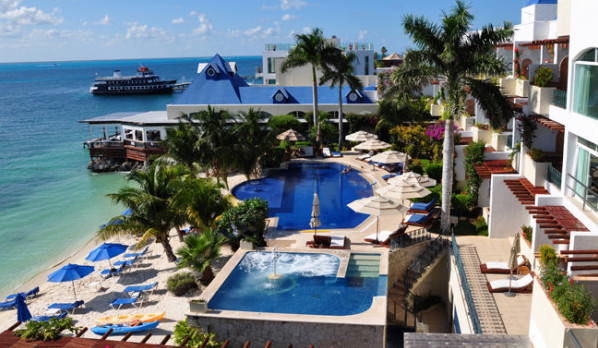 Villa Rolandi on Isla Mujeres.