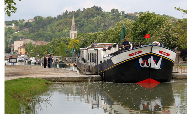 Travel Agents can participate in various FAMs with European Waterways.