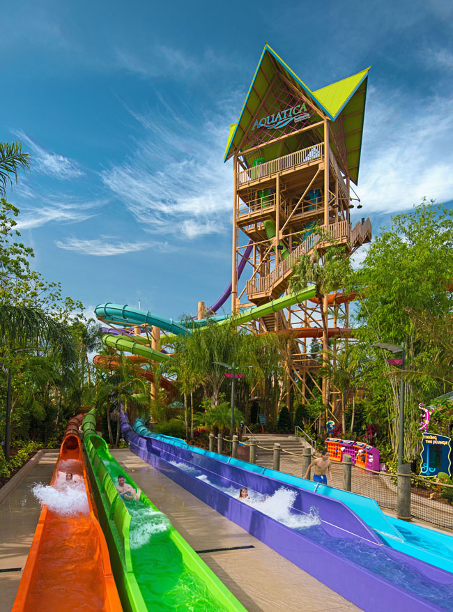 Ihu's Breakaway Falls at Aquatica Orlando.