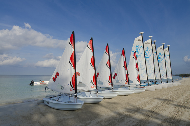 Beaches has launched a new sailing program offered through the American Sailing Association.