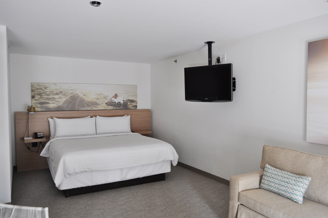 The Terrace King Suite bedroom.