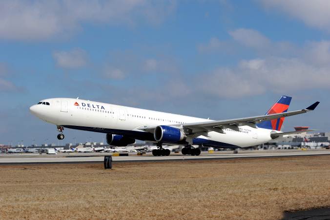 Delta Vacations offers bonus points and agent incentives.
