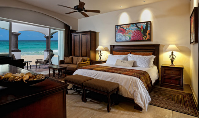 The Master Suite bedroom at the Grand Residences Riviera Cancun.
