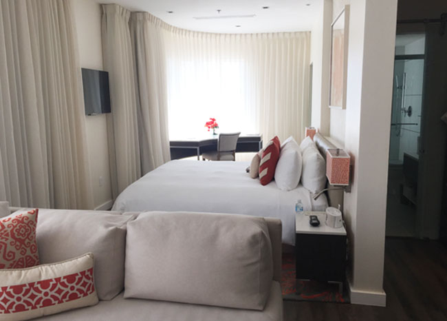 The Deluxe King Suite at The Marlin Hotel.
