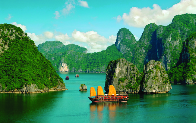 AmaWaterways' 2016 Seminars on the River FAM program includes a 7-night Vietnam, Cambodia & the Riches of the Mekong cruise.