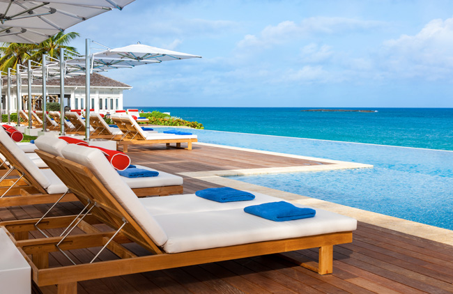 One&Only Ocean Club is invites guests to take a quick weekend getaway with the new Summer Friday Escape package.