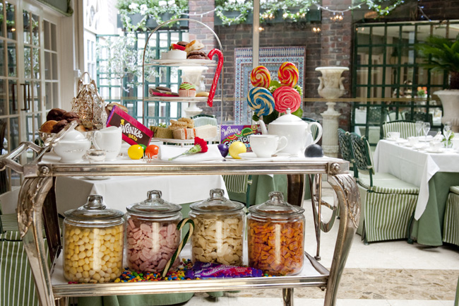 London's The Chesterfield Mayfair offers a Willy Wonka-inspired afternoon tea service.