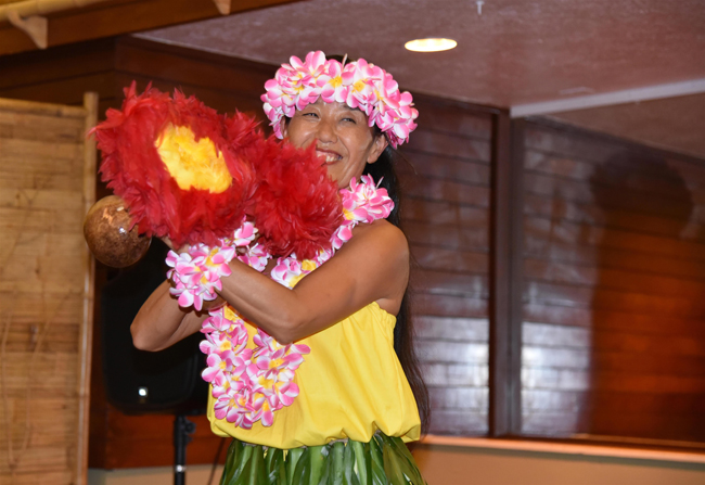 The Hanalei Colony Resort in Hawaii is hosting a weekly luau with a Polynesian-themed dinner. (Photo Credit: Hanalei Colony Resort)