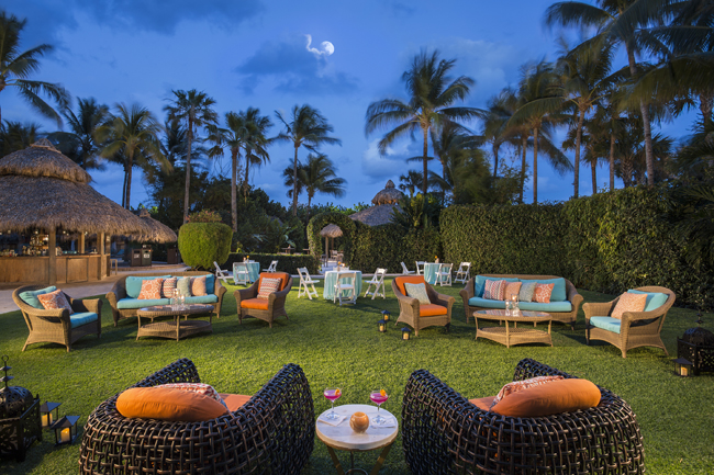 Miami's Palms Hotel & Spa is offering 15 commission on group bookings.