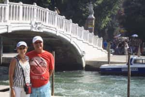 Steve and his wife enjoying a trip together.