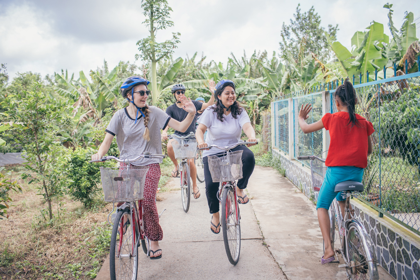 sustainable biking tours